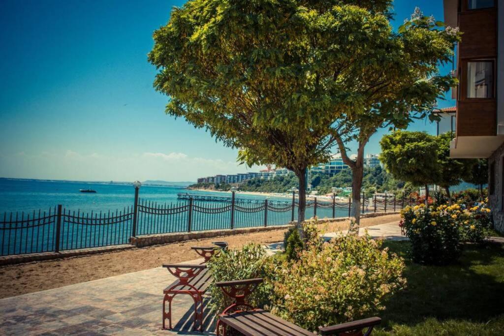 Messambria Fort Beach - Premium Apartments Elenite Buitenkant foto