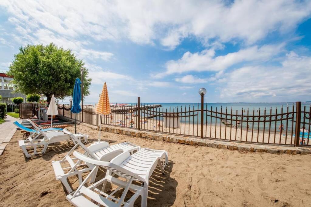 Messambria Fort Beach - Premium Apartments Elenite Buitenkant foto