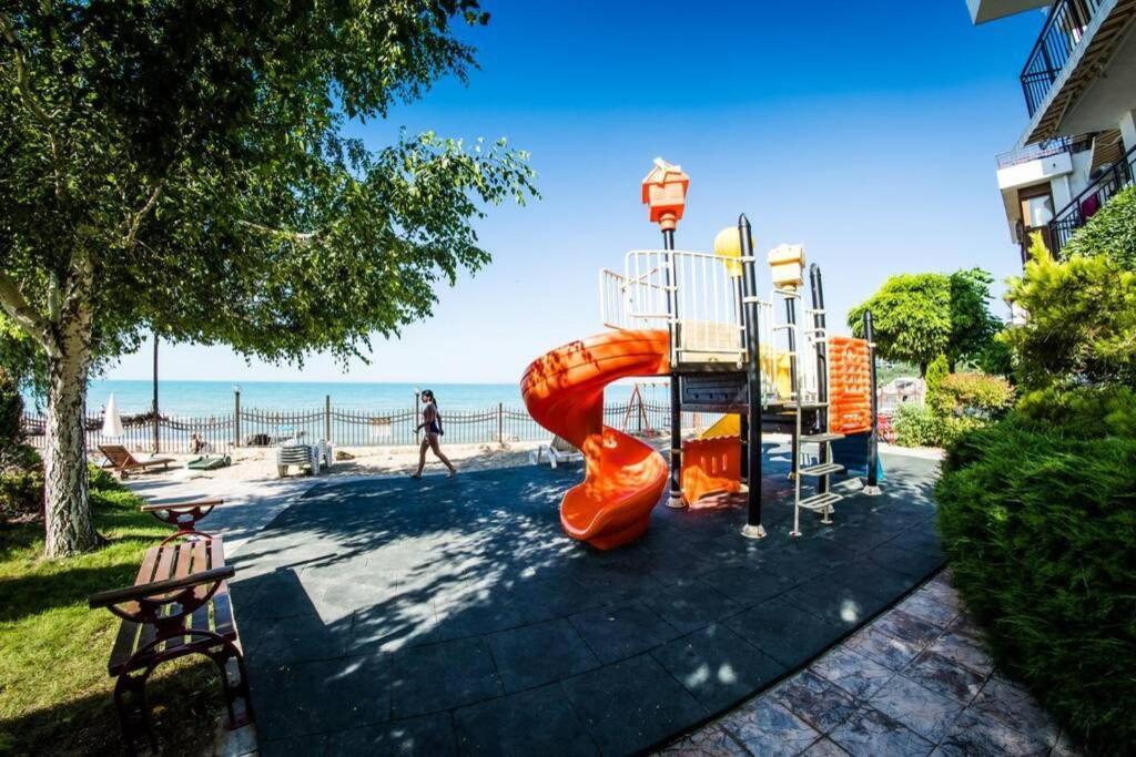 Messambria Fort Beach - Premium Apartments Elenite Buitenkant foto